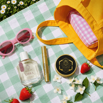 Best Gift Ideas for Girlfriend in Malaysia: Romantic, Thoughtful and Useful Gifts She’ll Actually Love